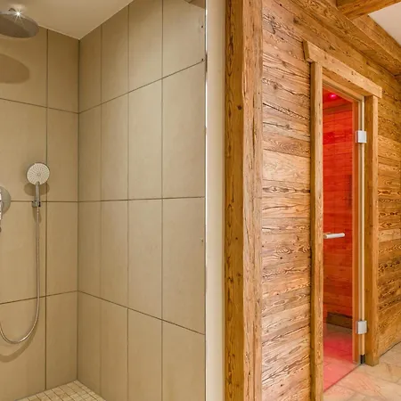 An Der Gondelstation A4 * بريكسن ام تاله